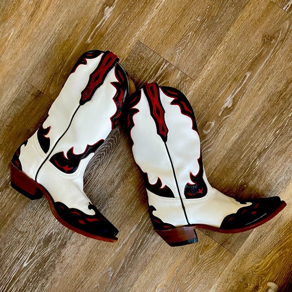 boulet Shoes - Ladies cowboy boots. Size 8. Leather. Boulet